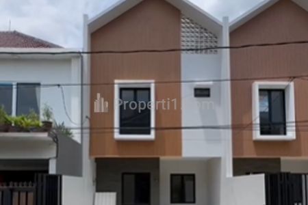 Dijual Rumah Baru Lebar 6 Meter di Kavling DKI Meruya Selatan Kembangan, Jakarta Barat