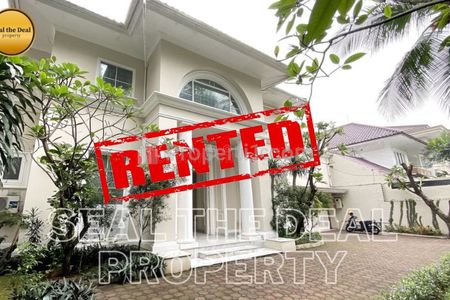 Disewakan Rumah Mewah di Kebayoran Baru/Senayan/Blok M Jakarta Selatan STD591