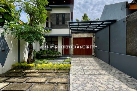 Dijual Rumah Baru Modern Minimalis 2 Lantai di Sewon Jl. Parangtritis Km 8 Yogyakarta Dekat Kampus ISI