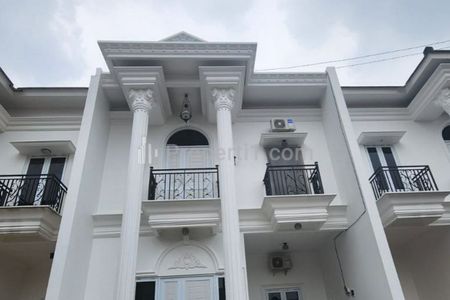 Dijual Rumah Klasik Siap Huni Dekat Toll LRT Cibubur Ciracas Lapangan Tembak