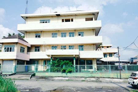 Jual Bangunan Bekas Rumah Sakit di Raya Darmo Permai Selatan Sambikerep Surabaya Barat