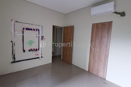 Dijual Rumah Cluster Town House Private di Bintaro dekat Bintaro Xchange