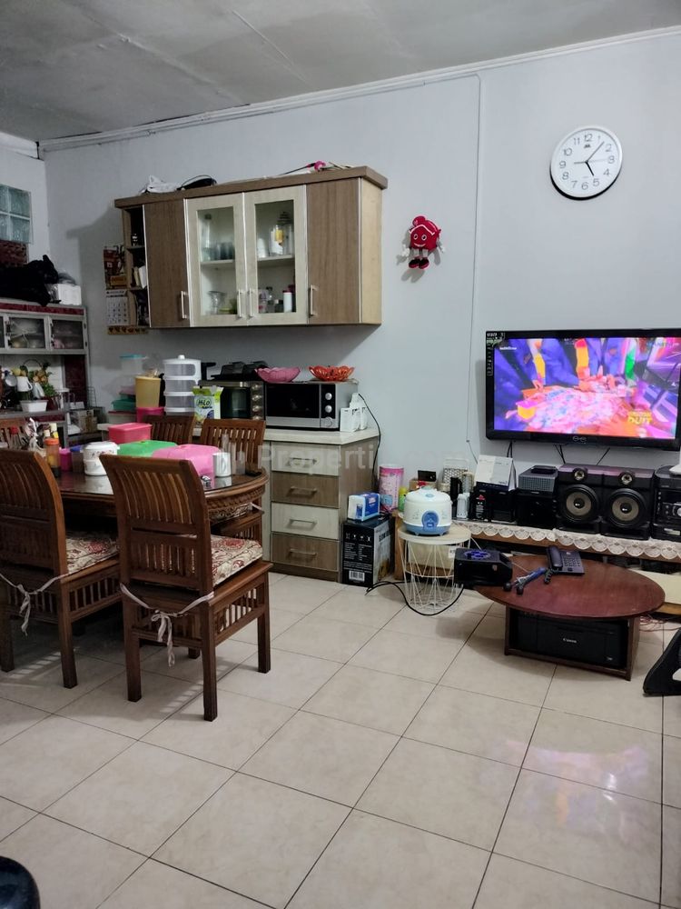 Dijual Rumah di Villa Japos, Paninggilan, Ciledug, Kota Tangerang, Banten