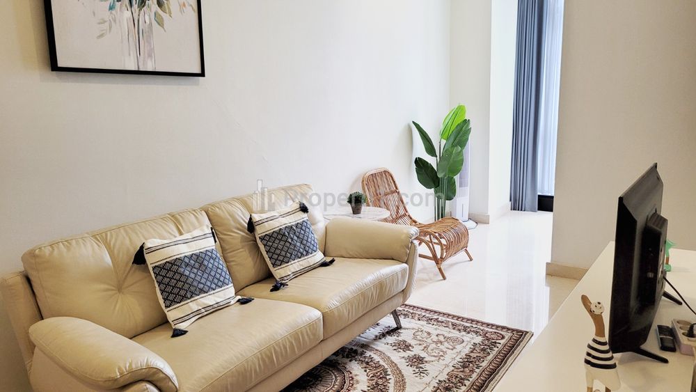 Sewa Apartemen Sudirman Suites Jakarta Tipe 2+1 BR Good Furnished