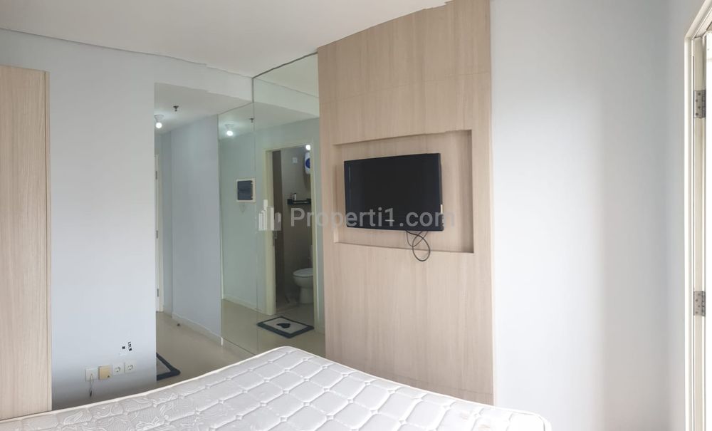 Disewakan Apartemen Madison Park Dekat Mall Central Park, Taman Anggrek
