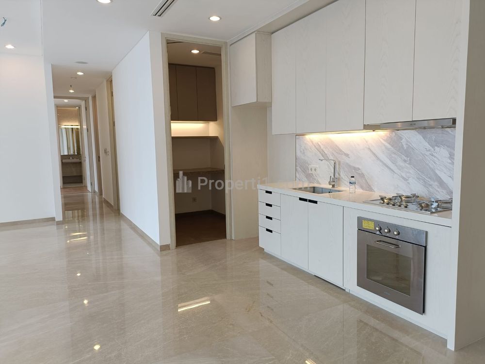 Dijual Apartemen Izzara Simatupang 3+1 BR Furnished with Private Lift
