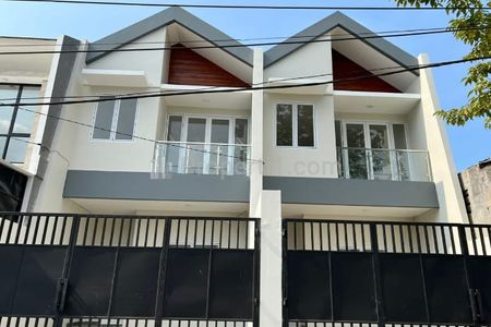 Dijual Rumah Baru Luas 170 m2 di Kavling DKI Meruya Utara Kembangan Jakarta Barat