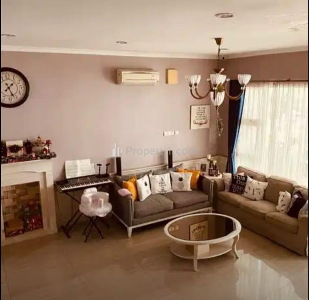 Dijual Rumah Golf Lake Residence Renov Full Bangunan di Jakarta Barat