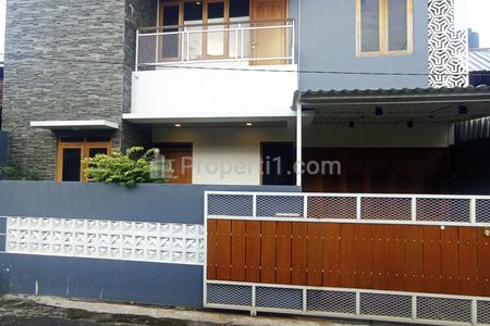 Jual Rumah 2 Lantai Modern Minimalis Full Furnish Seputar Pandeyan Yogyakarta Dekat Xt Square, UAD