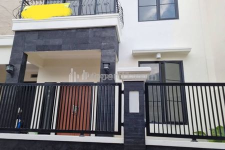 Jual Rumah Baru Hook di Kalibata Utara, Pasar Minggu, Jakarta Selatan, Akses Dua Mobil