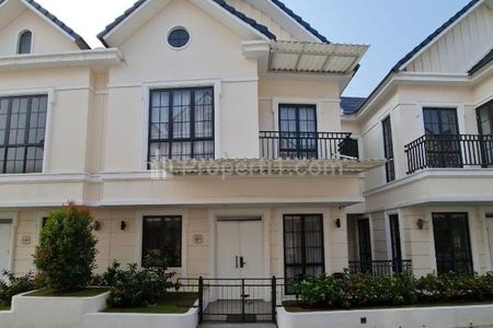 Dijual Rumah Klasik di Lavon 2, Tangerang