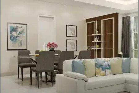 Dijual Rumah Bagus di Royal Residence Surabaya