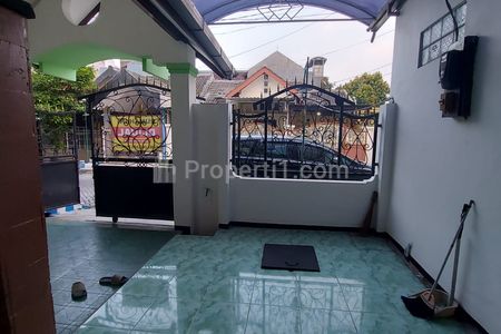 Dijual Cepat Ruko 3 1/2 Lantai di Pengampon Square Surabaya