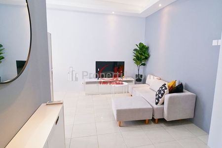 Sewa Apartemen Sudirman Park Jakarta Pusat - 2 Bedroom Fully Furnished, Dekat London School, Citywalk Sudirman, dan Stasiun MRT