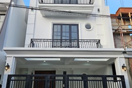 Jual Rumah Baru Sangat Bagus di Komplek Mega Cinere Kota Depok