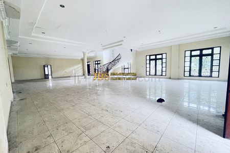 Dijual Rumah Hook 2 Tingkat di Komplek Citra Garden - Medan Baru