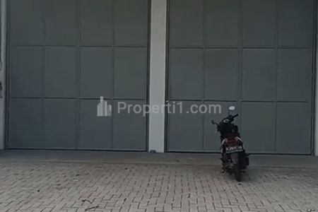 Disewakan Gudang Siap Pakai di Tulangan Sidoarjo