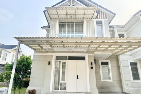 Sewa Rumah Hoek Furnish Lavon Swan City Tangerang