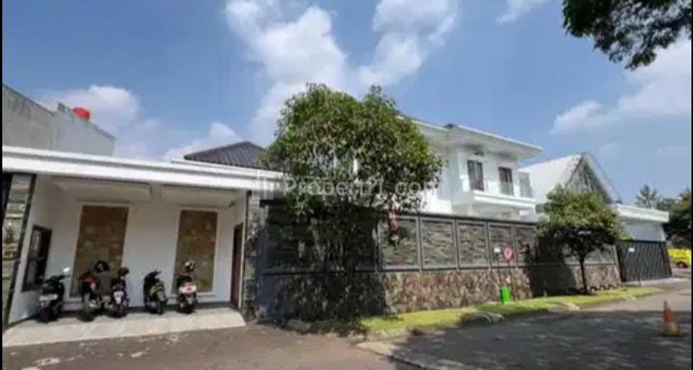 Dijual Rumah Luas 2 Lantai di Bukit Nirwana Residence, Bogor