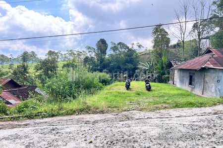 Jual Tanah Datar 838m² Kawasan Villa Timur Pasar Kemuning Karanganyar