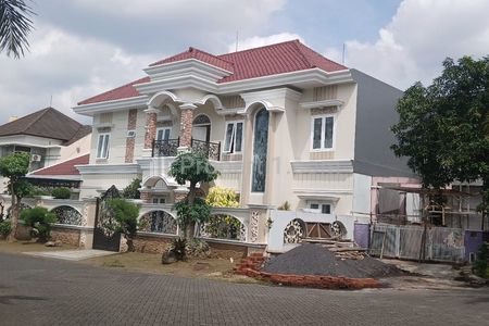 Dijual Rumah 5 Kamar Tidur di Permata Jingga Malang