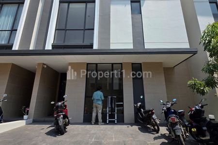 Dijual Rumah Minimalis 3 Lantai di Jakarta Garden City, Jakarta Timur