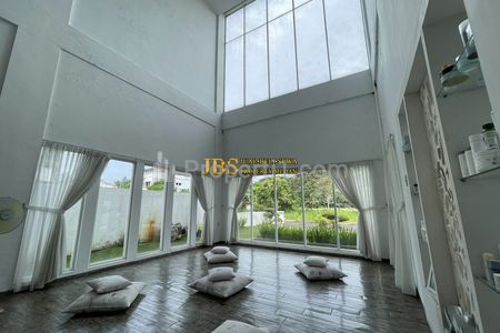 Dijual Rumah Kondisi Siap Huni di Komplek Royal Sumatra - Medan Cluster Ruby (Golf View)