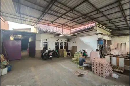 Dijual Gudang SHM di Jalan Untung Suropati, Semarang