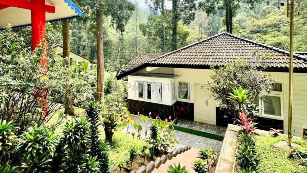 Jual Villa Premium Siap Huni di Mega Mendung, Bogor, Jawa Barat