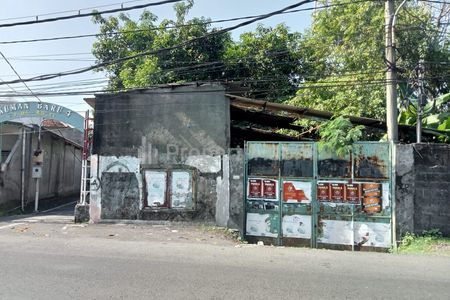 Dijual Gudang SHM di Raya Kauman Baru, Surabaya