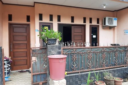 Dijual Cepat Rumah Kost 8 Kamar di Komplek PU Pasar Jumat, Kebayoran Lama Jakarta Selatan