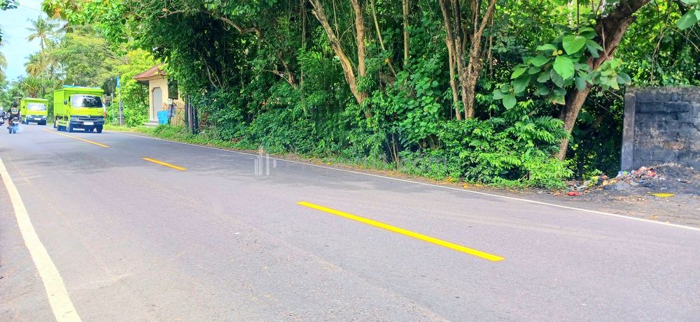Disewakan Tanah 5000 m2 di Jalan Raya Pengalon - Padangbai Manggis Karangasem Bali