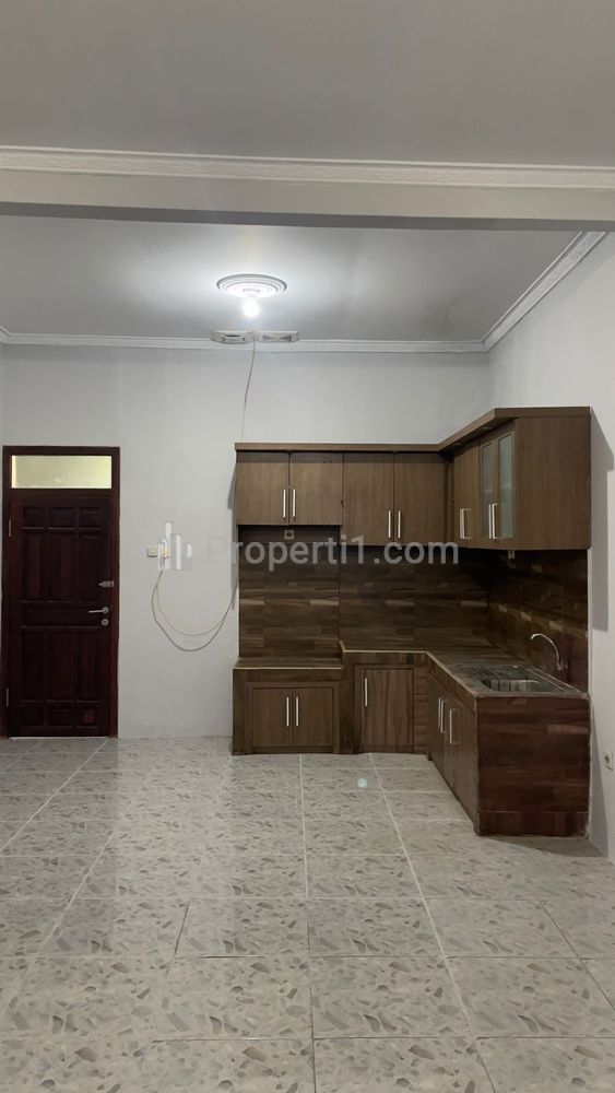 Jual Rumah di Jl. Pandansari 2 Dekat CSB dan Grage Mall