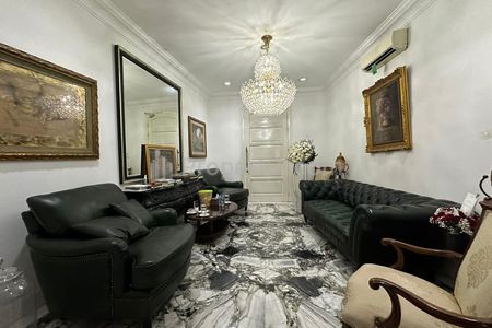 Jual Rumah Mewah di Cipaku Kebayoran Baru Jakarta Selatan