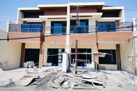 Rumah Dijual di Perumahan Dian Sukolilo Regency Sukolilo Surabaya Timur