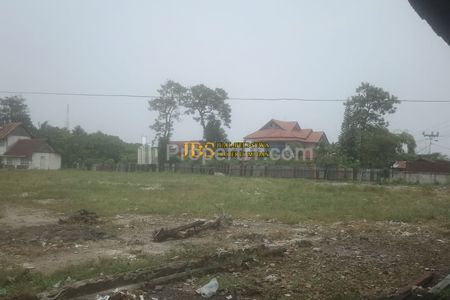 Dijual Tanah Lokasi Premium di Inti Kota Jalan Simpang Haru - Padang