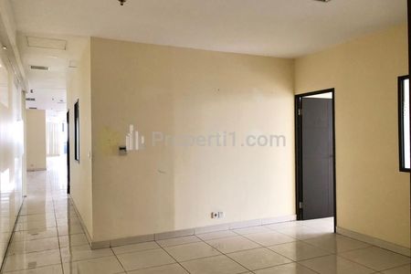 Jual Ruang Kantor Unfurnished Luas 462m2 di L'Avenue Office Pancoran Jakarta Selatan