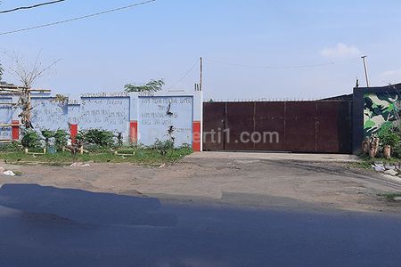 Jual Tanah untuk Industri dan Pergudangan Dekat Gerbang Tol Buah Batu di Jl. Raya Bojongsoang Bandung