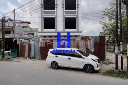 Dijual Ruko Kondisi Kosong di Jalan Punak - Sekip, Medan