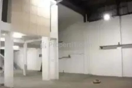 Dijual Gudang 0 Jalan Raya Bekasi, 20 Menit dari Pintu Gerbang Toll