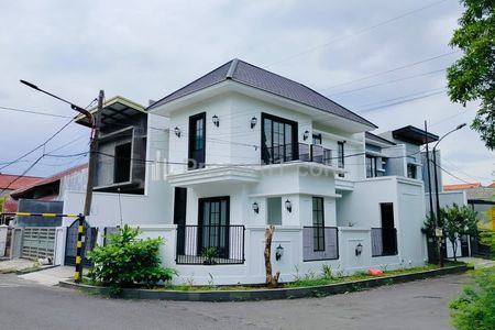 Dijual Rumah Rungkut Asri Utara Surabaya Timur Modern Style Siap Huni