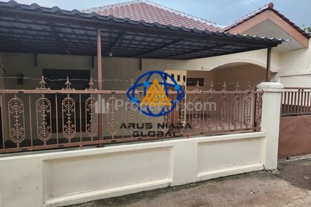 Disewakan Rumah di Ciriung Cibinong Bogor 5 BR Unfurnished