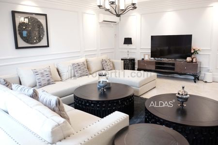 Disewakan Penthouse Apartemen Kusuma Chandra 3BR