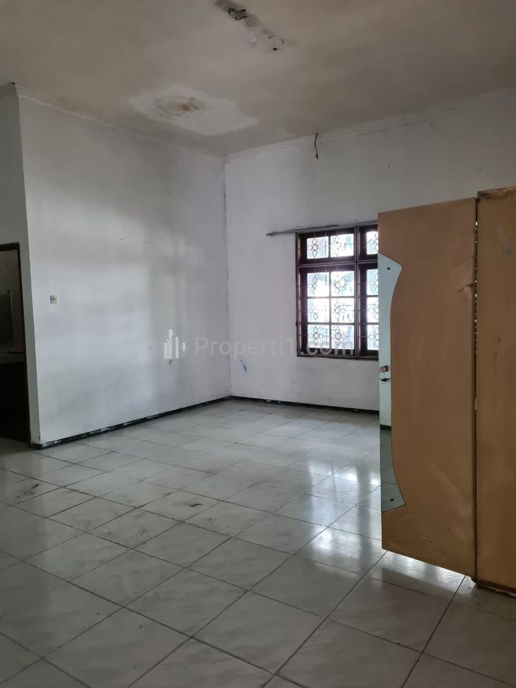 Sewa Ruang Usaha di Raya Sukomanunggal Surabaya Barat