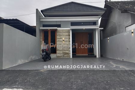 Jual Rumah Baru Minimalis Tanah Luas Seputar Nogotirto Jl. Godean Km 4,5 Yogyakarta
