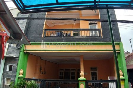 Jual Kost 13 Kamar Penuh Terisi Dekat Perkantoran Sekolah dan Pertokoan di Sayap Jl. KH. Abd. Syafei Tebet Jakarta Selatan