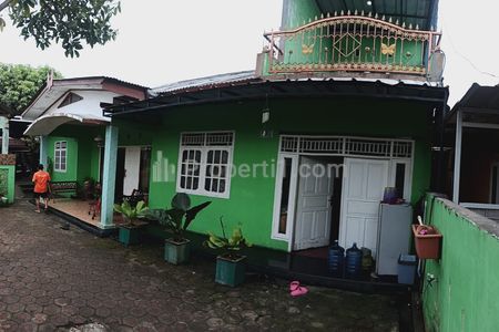 Dijual Rumah dengan LT 240m², LB 100m² - 4 Bedroom, 2 Bathroom Sertifikat SHM Siap Huni di Karang Tengah, Tangerang