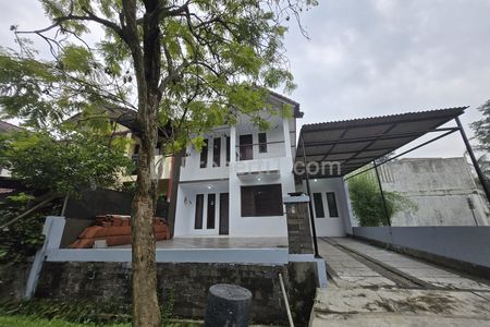 Sewa Rumah 2 Lantai Hoek di Talaga Bestari Cluster Re Balaraja Timur Tangerang
