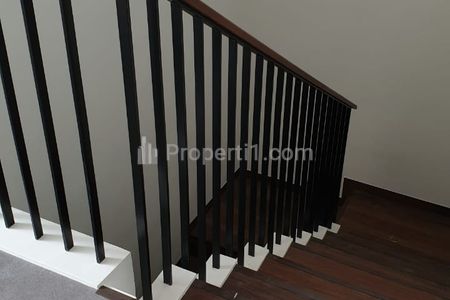 Jual Rumah Full Renov & Full Furnished di Turangga, Bandung