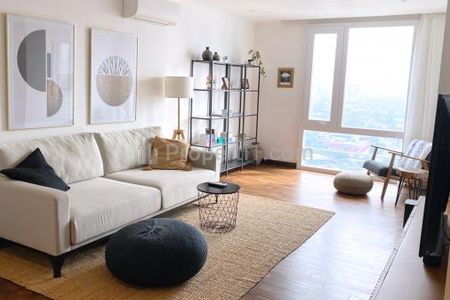 Sewa Apartemen FX Residence Sudirman Tipe 2 Bedroom Good Furnished